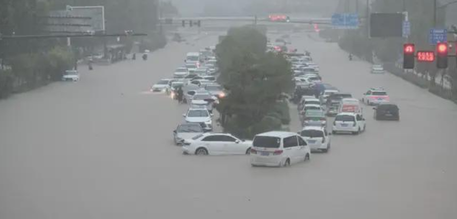 郑州雨势再次加强，此次大暴雨对郑州有多大的影响？