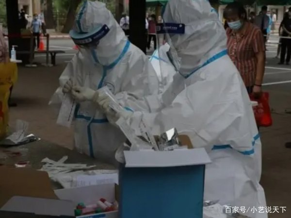 南昌3人先后组织27人聚餐被立案调查，他们这么做会被如何处罚？