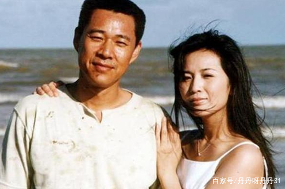 当年张丰毅和吕丽萍离婚，后来还拒绝参加儿子的婚礼，原因是什么？