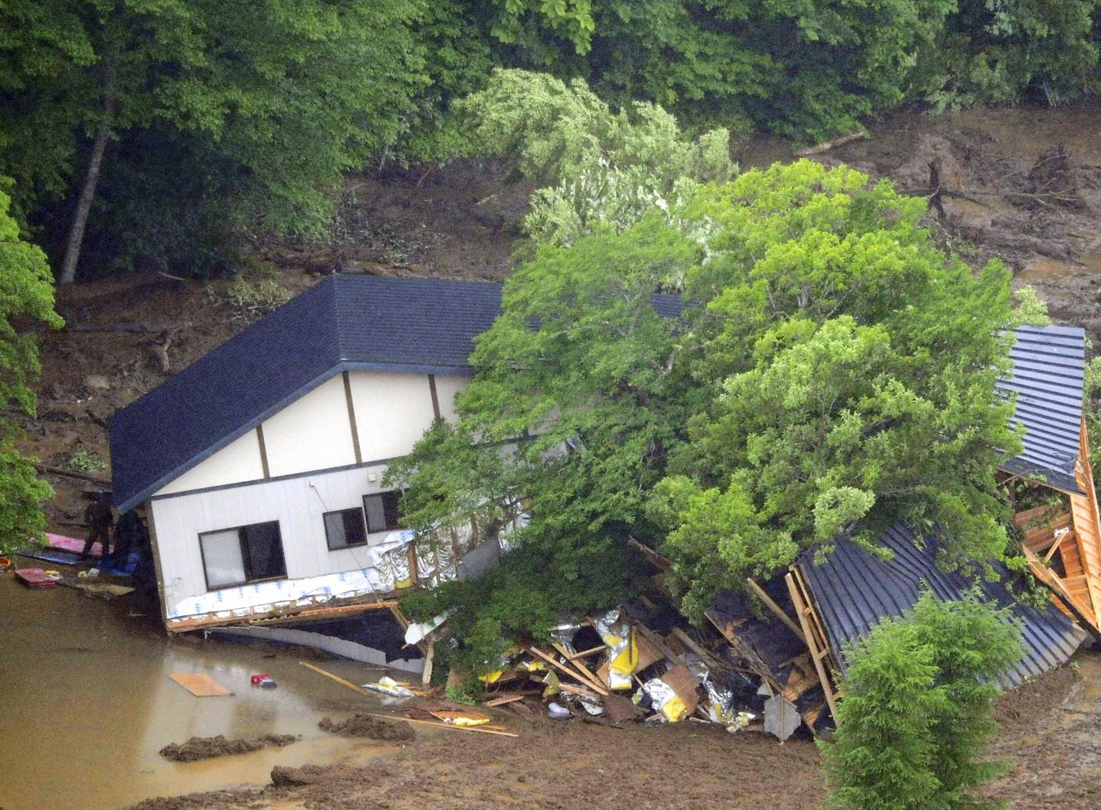 据报道，美阿拉斯加州海域发生8.1级地震，此次地震造成了哪些影响？